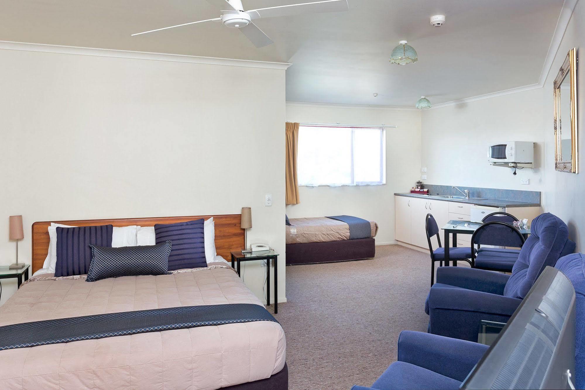 Bk'S Rotorua Motor Lodge Екстер'єр фото